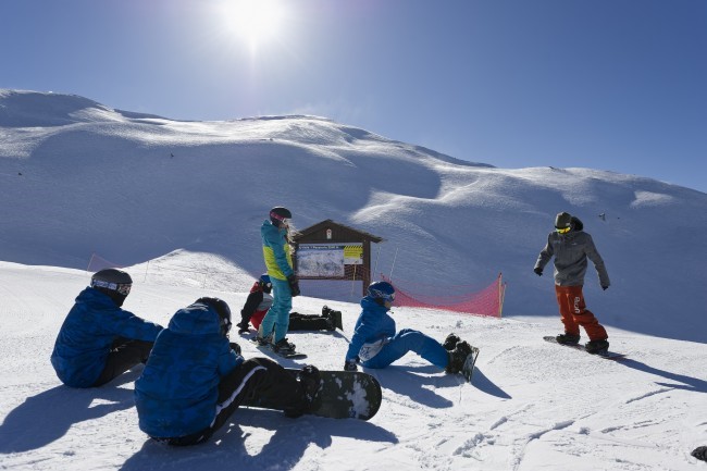 Är UCPA:s skidlärare lika duktiga på snowboard som på skidor?